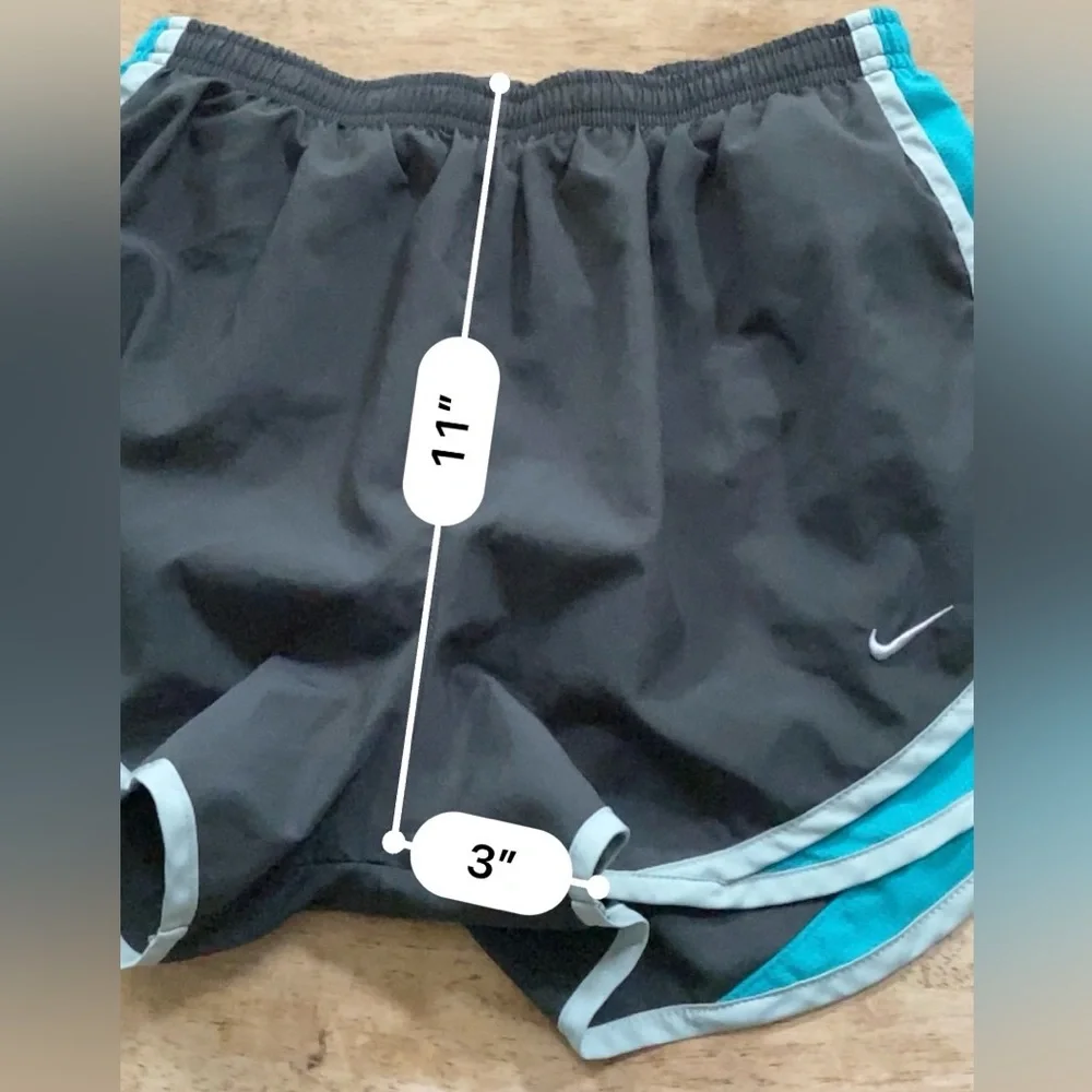 Nike Dri Fit Tempo Women’s Sz M Dk Gray/Teal Lined Running Shorts‎